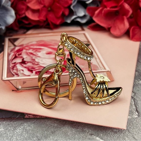 Stunning Gold & Silver Crystal High Heel Shoe Keychain Charm - Picture 10 of 16